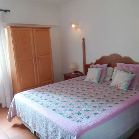 1st Floor At Baleeira * Armação de Pêra
