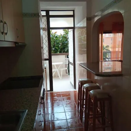 1st Floor At Baleeira Appartamento